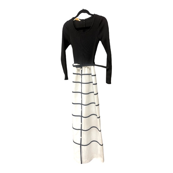 Ayres Unlimited  Vintage 70's  Modest Black and Cream Maxi Dress W/Knit Bodice - Picture 1 of 6